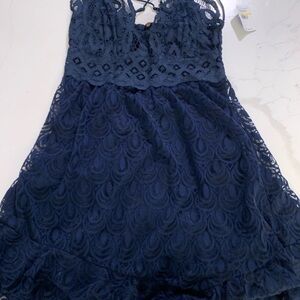 Free People Navy Blue Flirty Lace Sleeveless Mini Dress - Boho Chic!